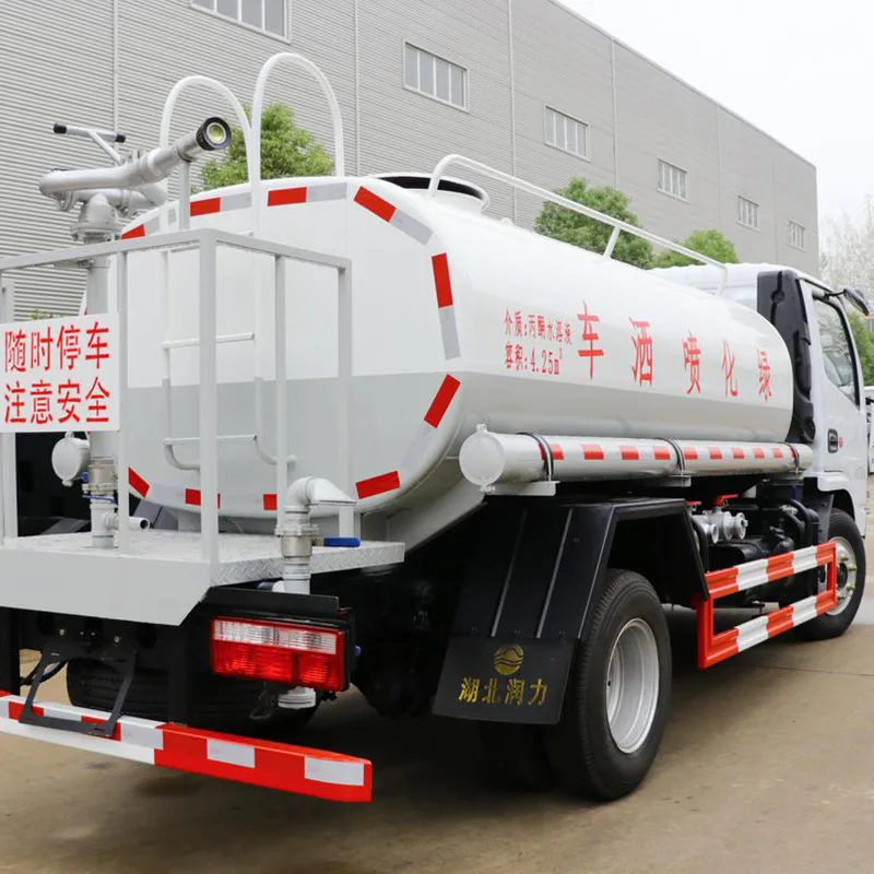 La fonction et l'application du camion d'arrosage.