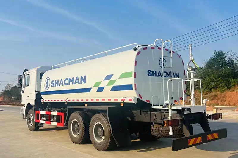 Water Tank Truck
