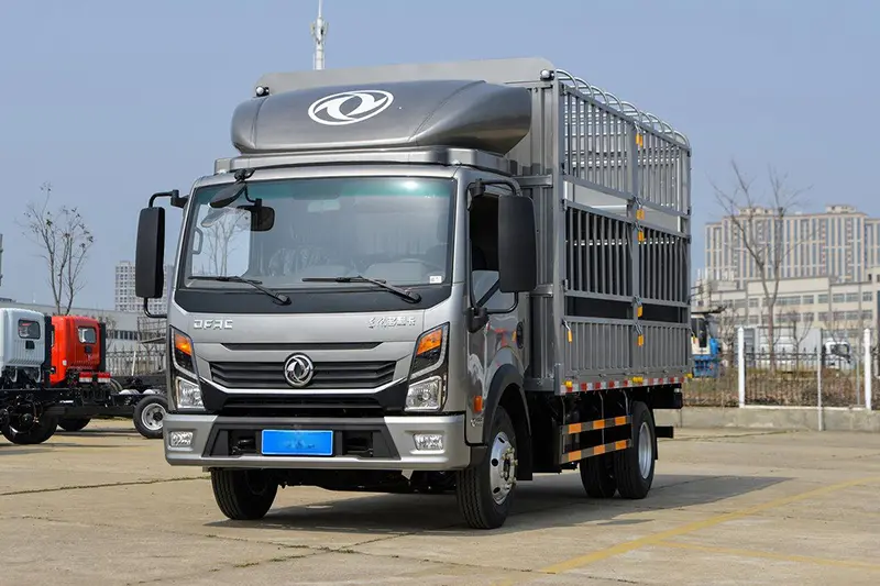 Camion léger sur piquet