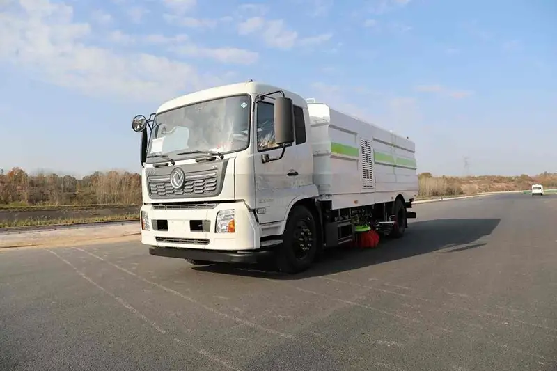 Camion balayeuse de rue